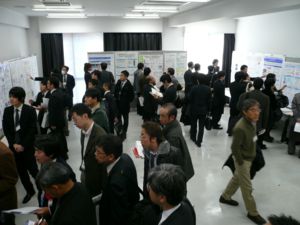 ポスターセッション会場の様子